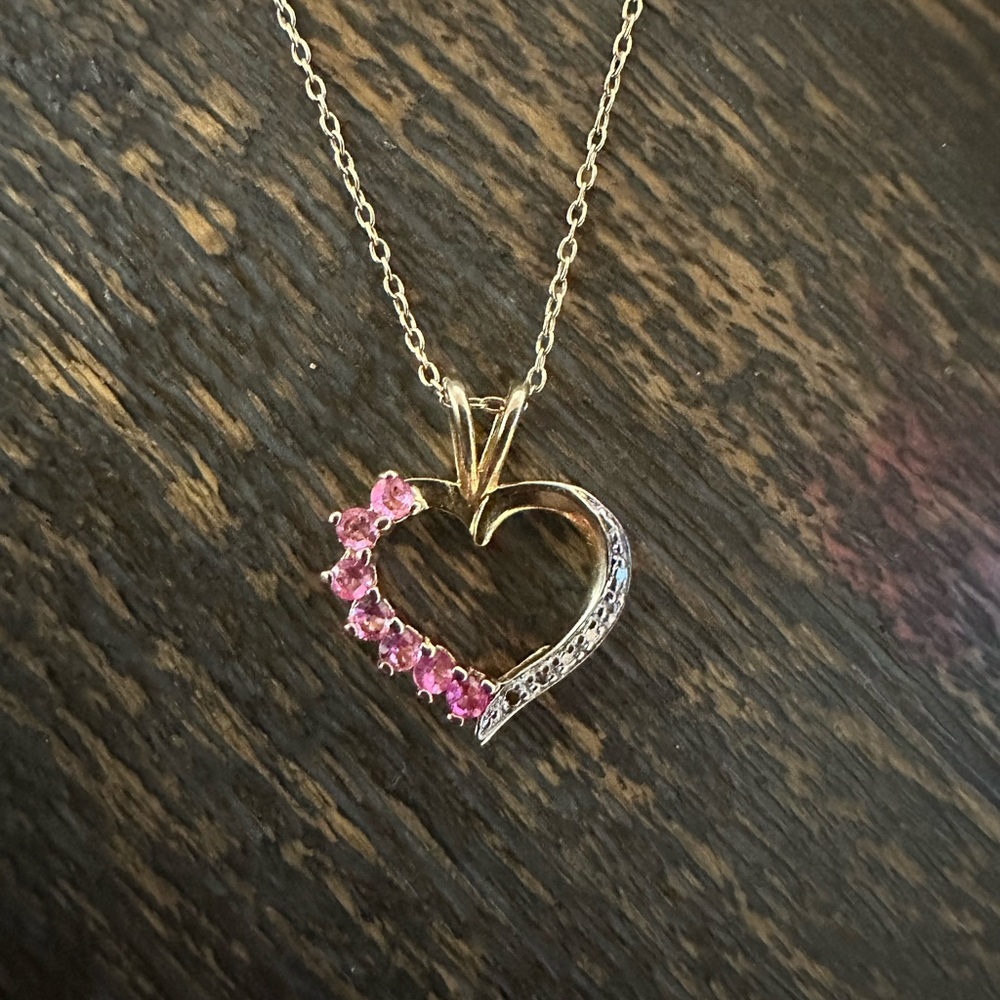 Like New Heart Pink-Colored Stone Sterling Silver 925 Yellow Golden Necklace